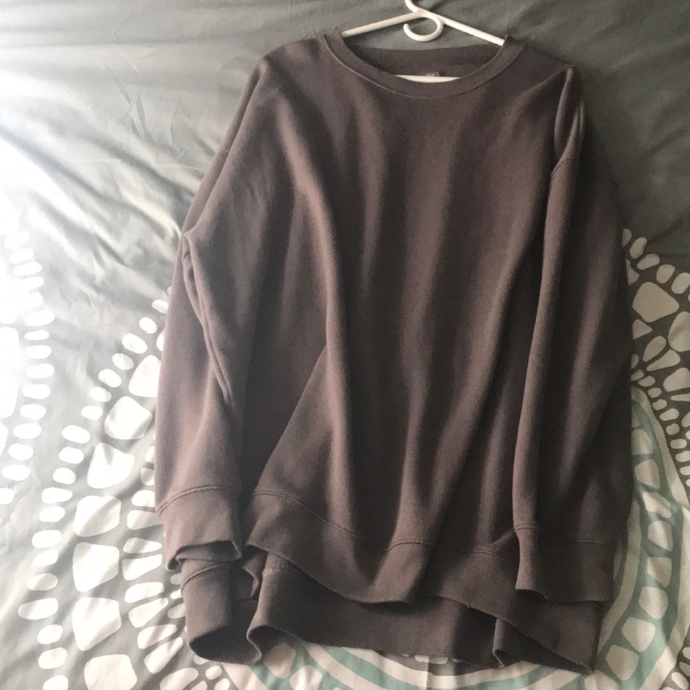 Women’s Aerie long-sleeve sweatshirt